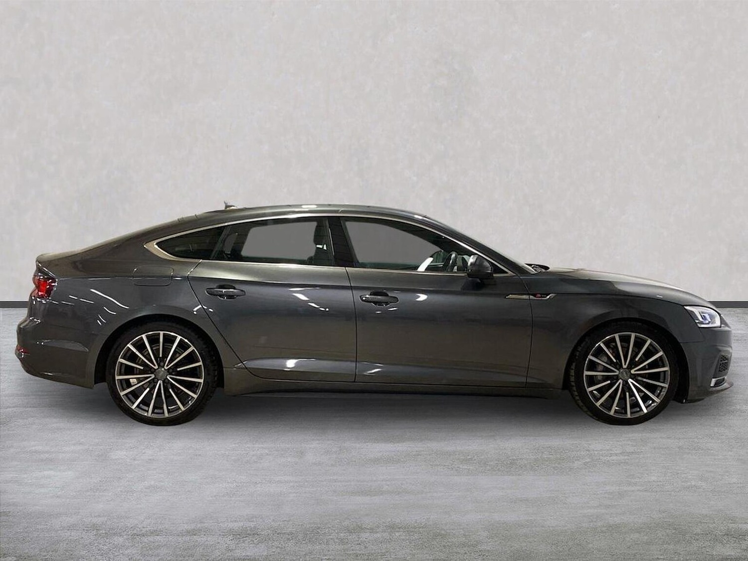 Used Audi A5 2019 for sale - 76979919: Photo 3