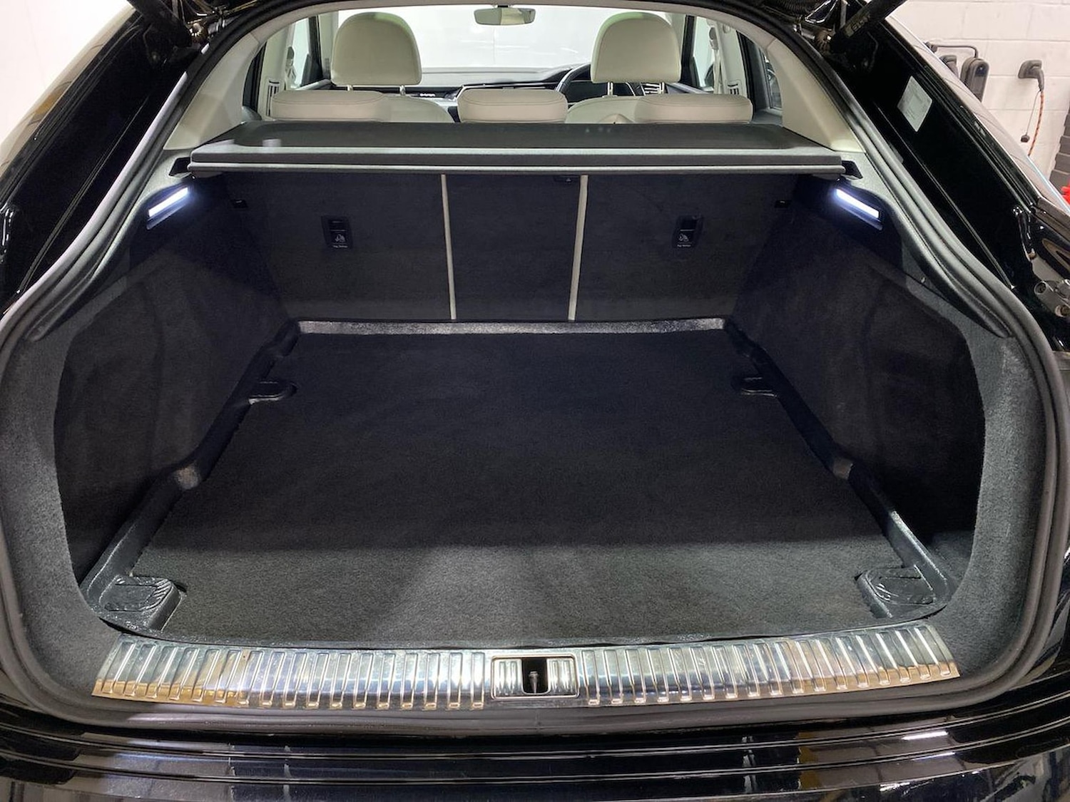 Used Audi Q8 2024 for sale - 78191634: Photo 19