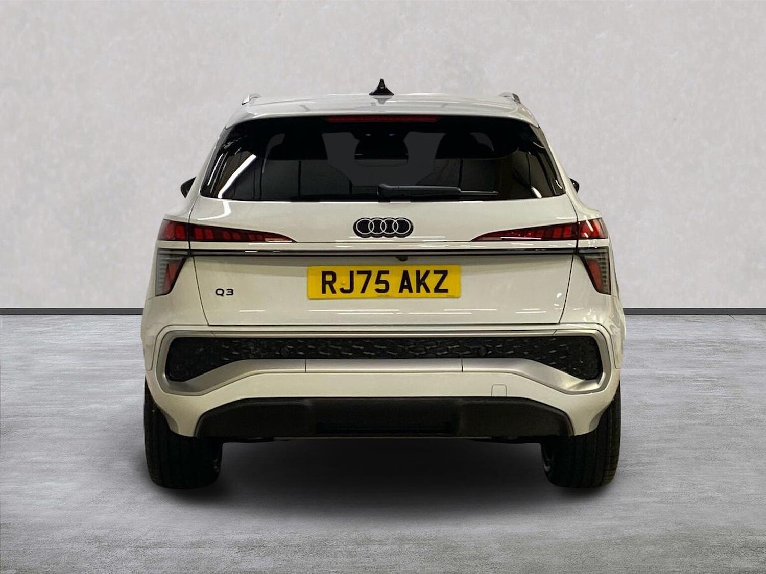 Used Audi Q3 2025 for sale - 77487838: Photo 4