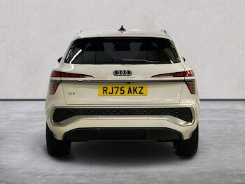 Used Audi Q3 2025 for sale - 77487838: Photo