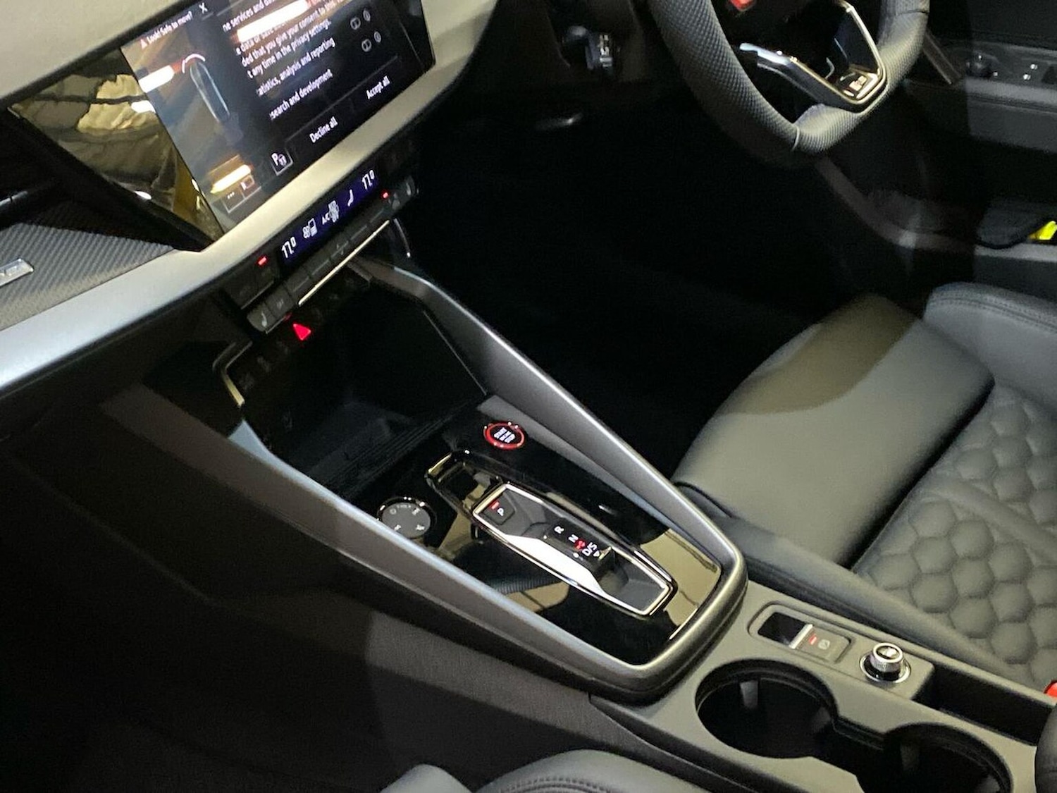 Used Audi RS3 2025 for sale - 76357909: Photo 13