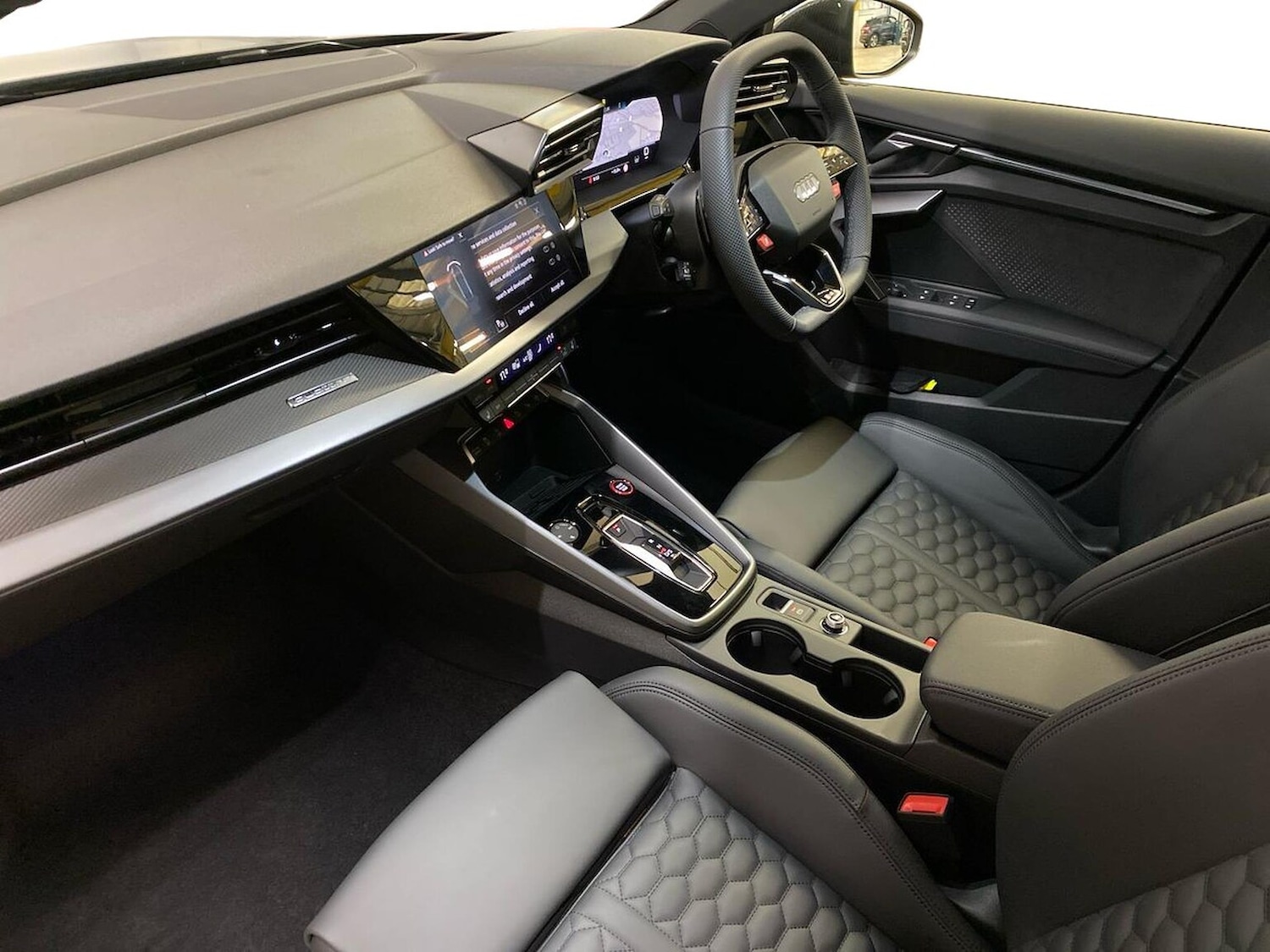 Used Audi RS3 2025 for sale - 76357909: Photo 7
