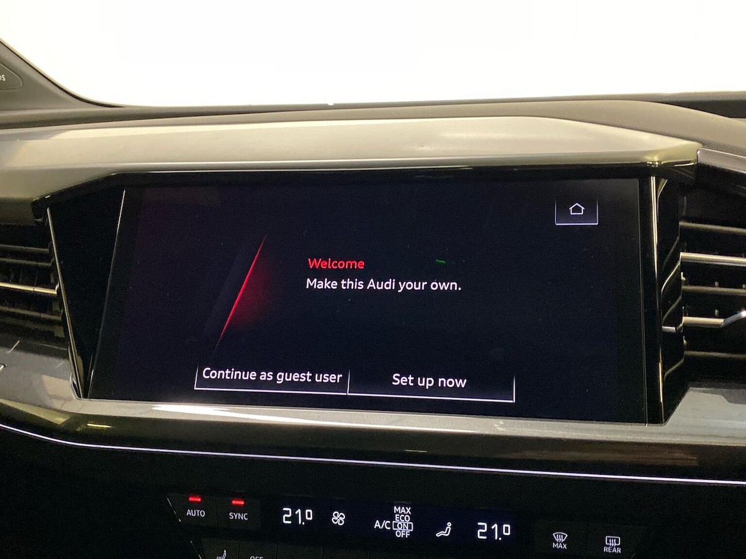 Used Audi Q4 e-tron 2022 for sale - 76699547: Photo 11