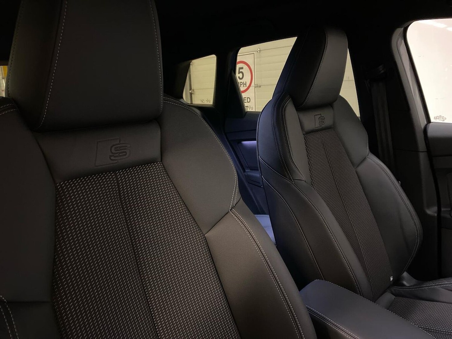 Used Audi Q4 e-tron 2022 for sale - 76699547: Photo 14