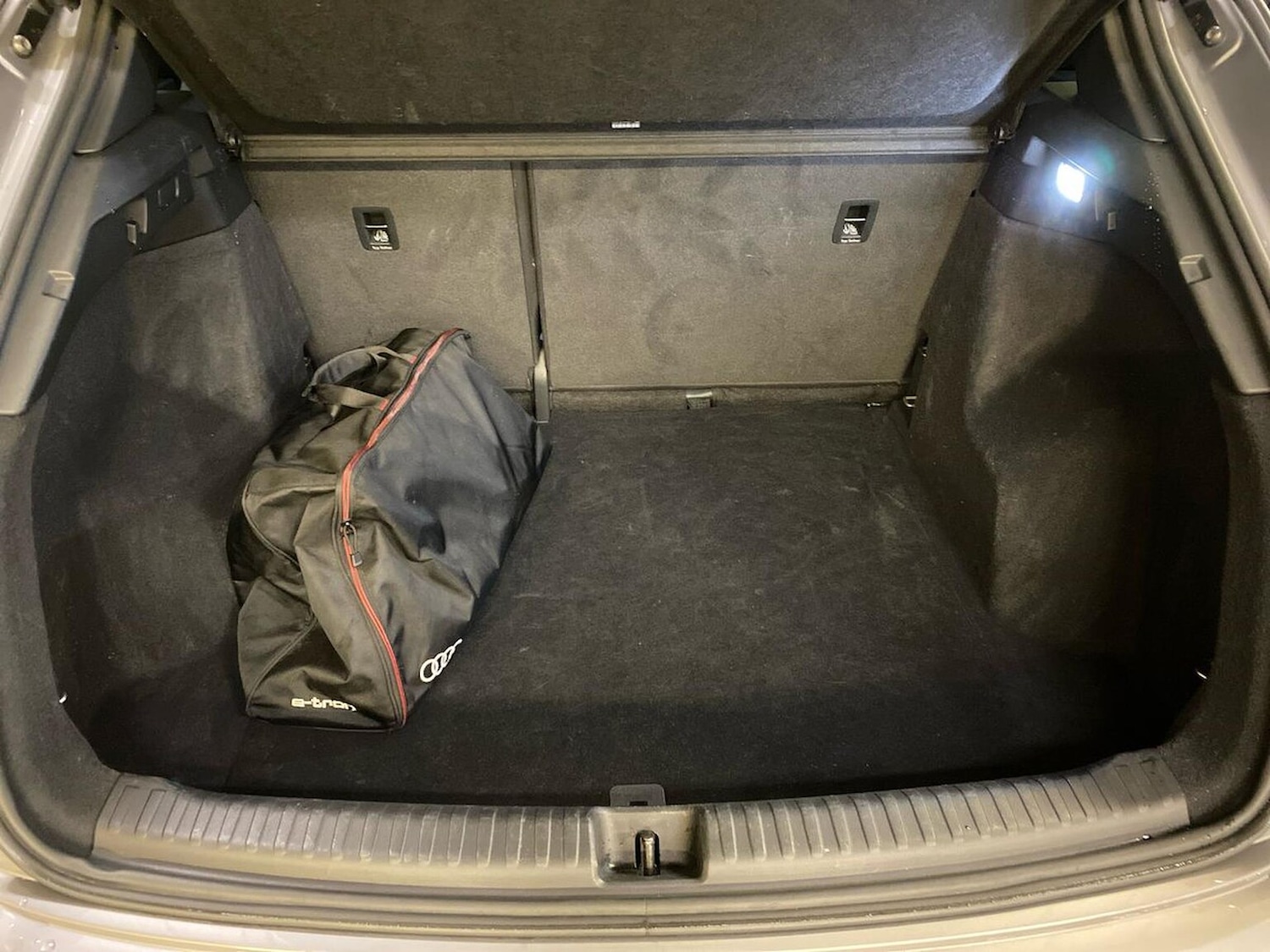 Used Audi Q4 e-tron 2022 for sale - 76699547: Photo 17