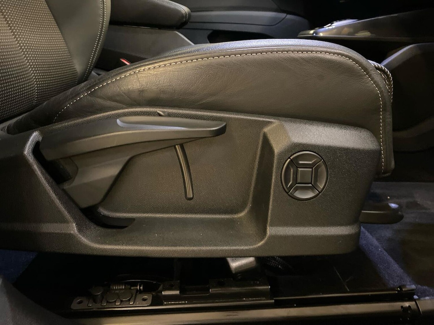 Used Audi Q4 e-tron 2022 for sale - 76699547: Photo 30