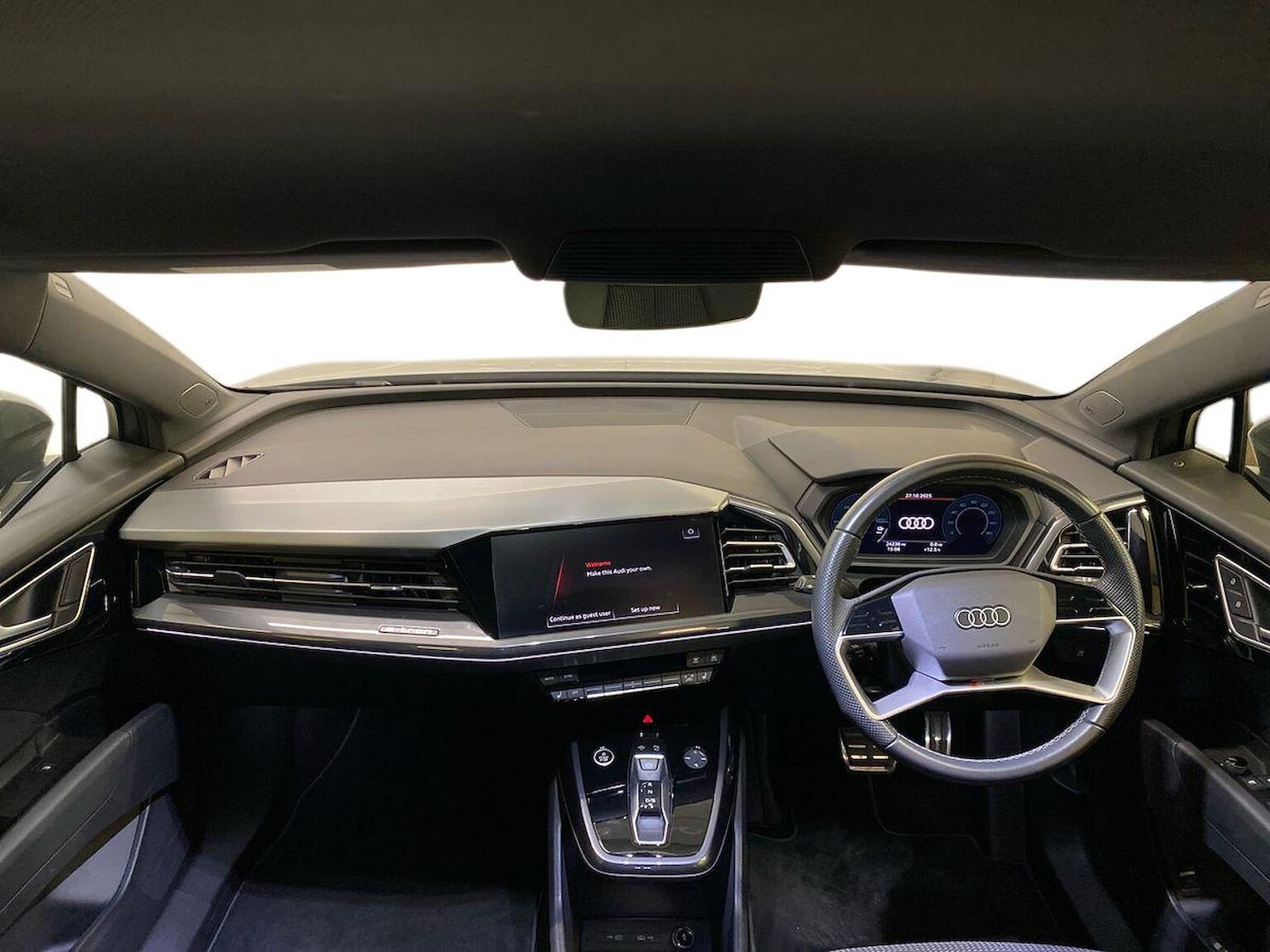 Used Audi Q4 e-tron 2022 for sale - 76699547: Photo 8