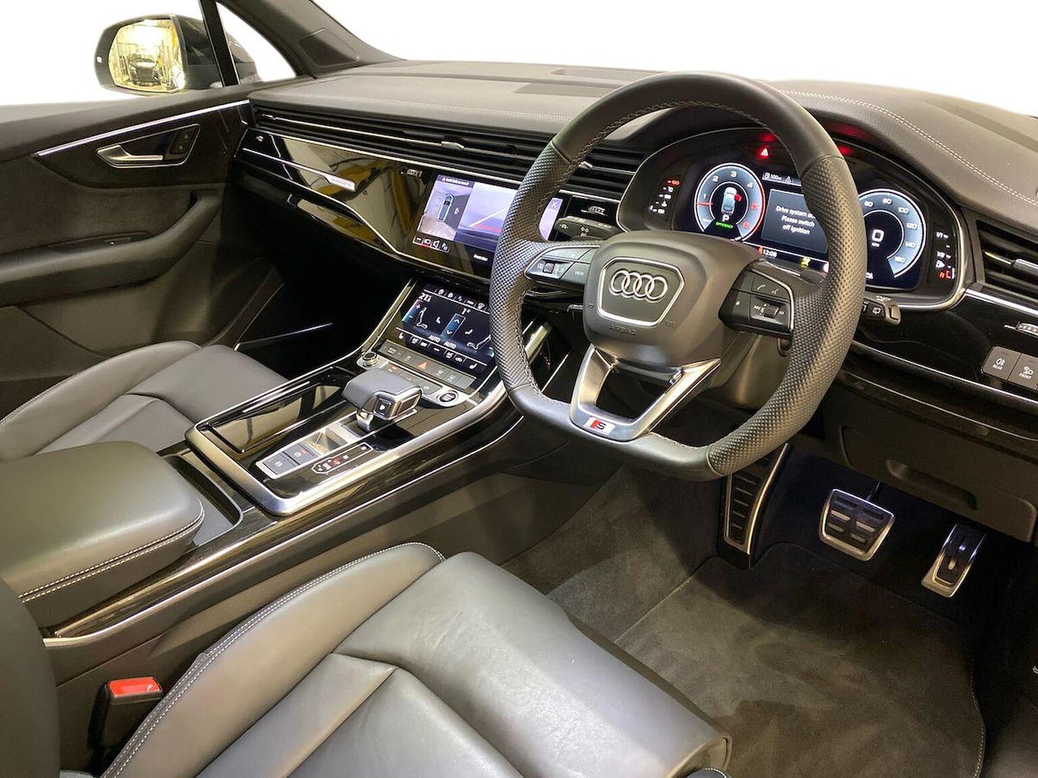 Used Audi Q7 2025 for sale - 76391744: Photo 15