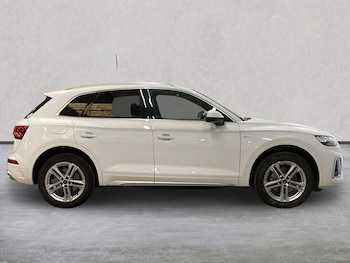 Used Audi Q5 2023 for sale - 79457197: Photo