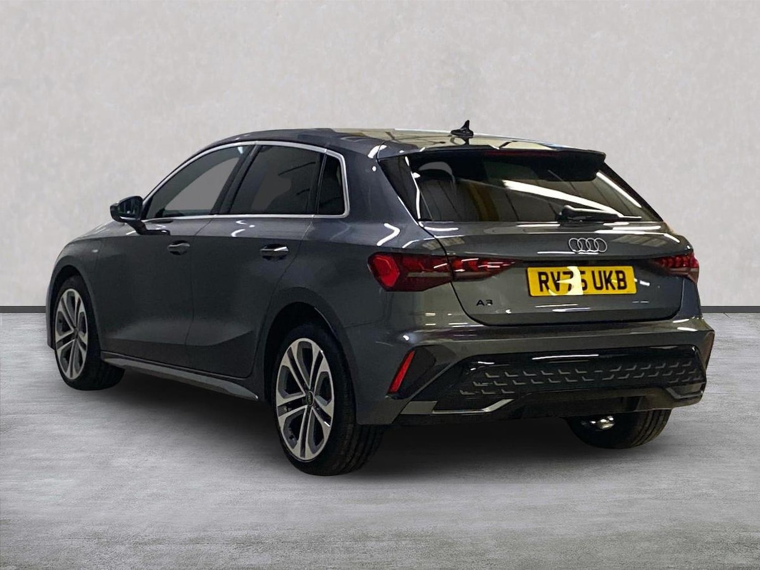 Used Audi A3 2025 for sale - 77487823: Photo 2