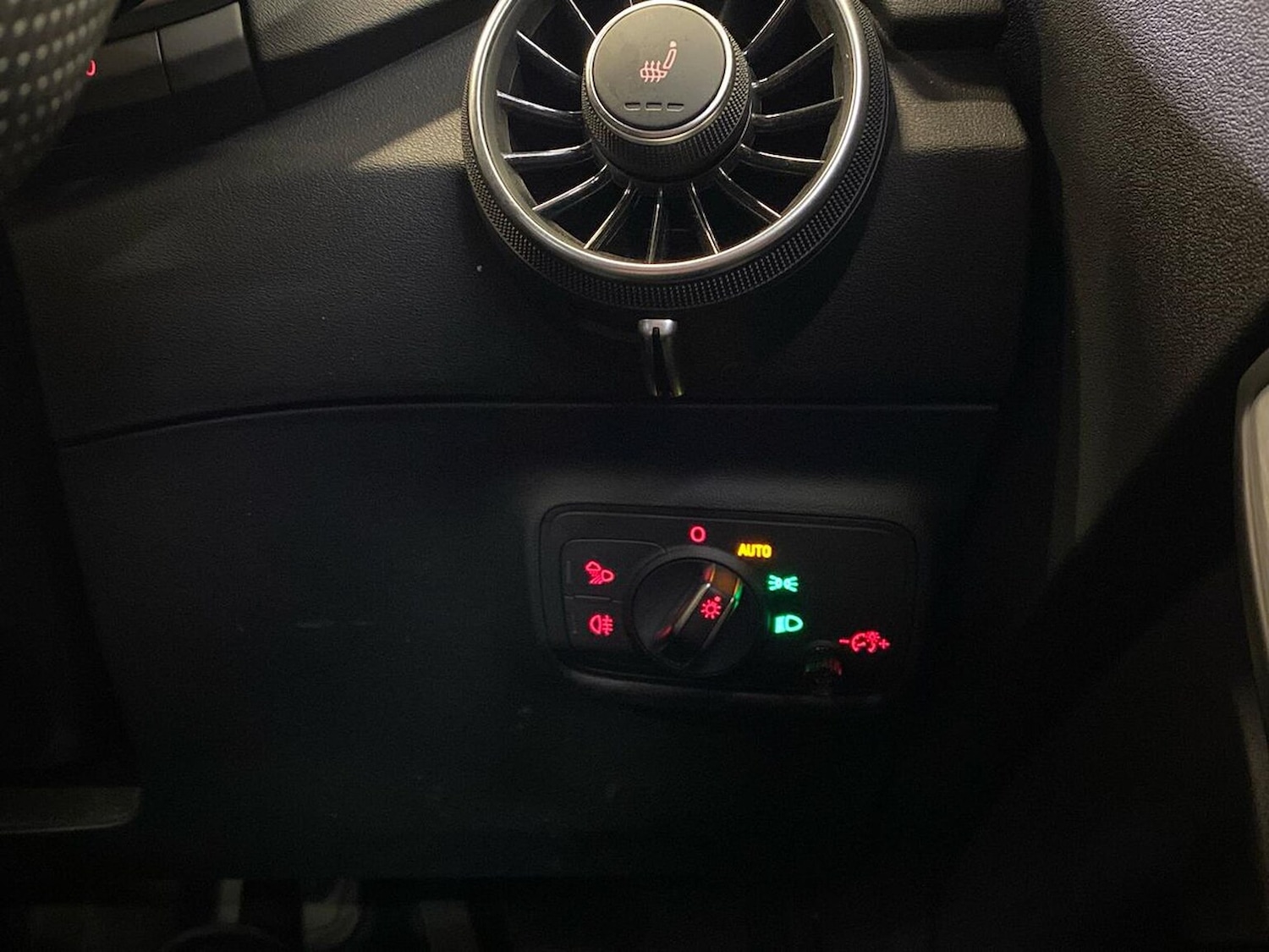 Used Audi TT 2023 for sale - 76142932: Photo 22