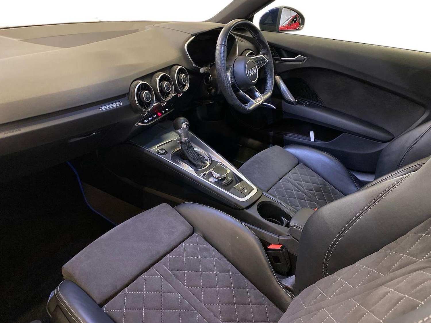 Used Audi TT 2023 for sale - 76142932: Photo 7