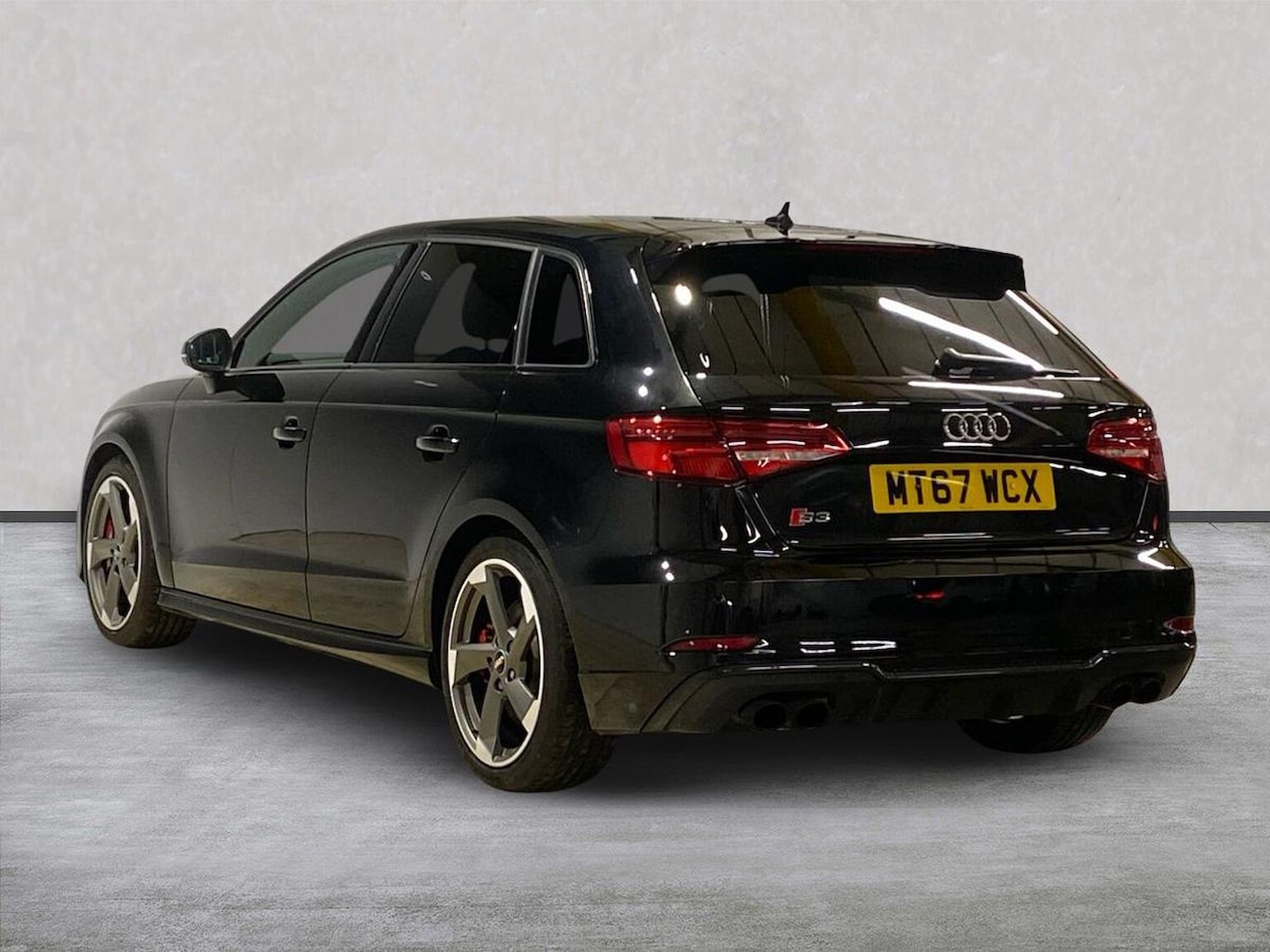 Used Audi A3 2018 for sale - 76963462: Photo 2