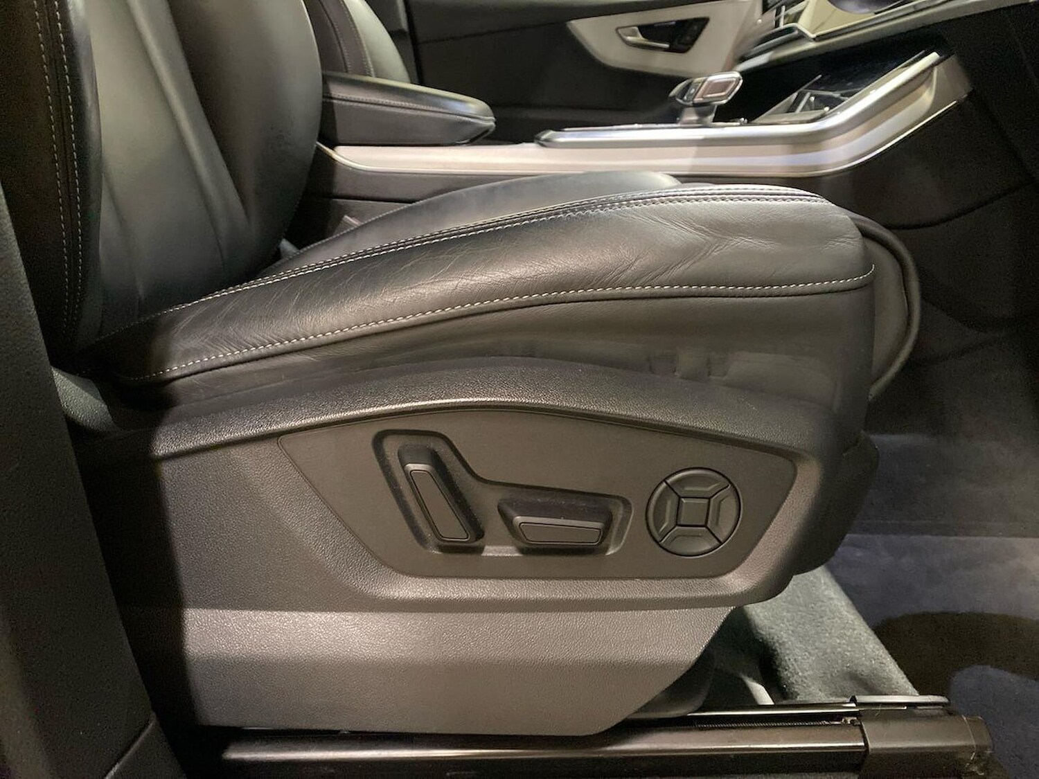 Used Audi Q7 2024 for sale - 78191367: Photo 32