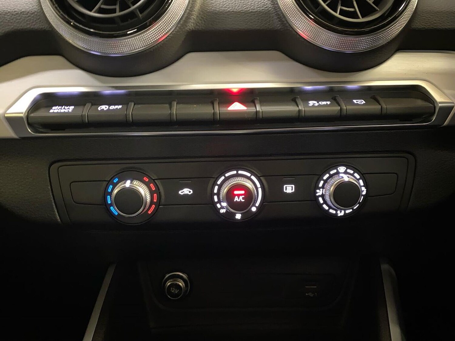 Used Audi Q2 2023 for sale - 76982911: Photo 14