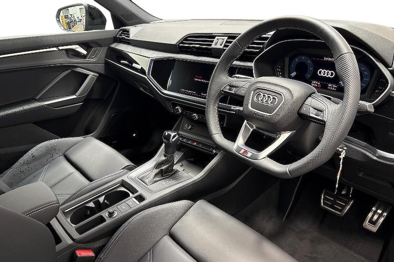 Used Audi Q3 2025 for sale - 76396870: Photo 8