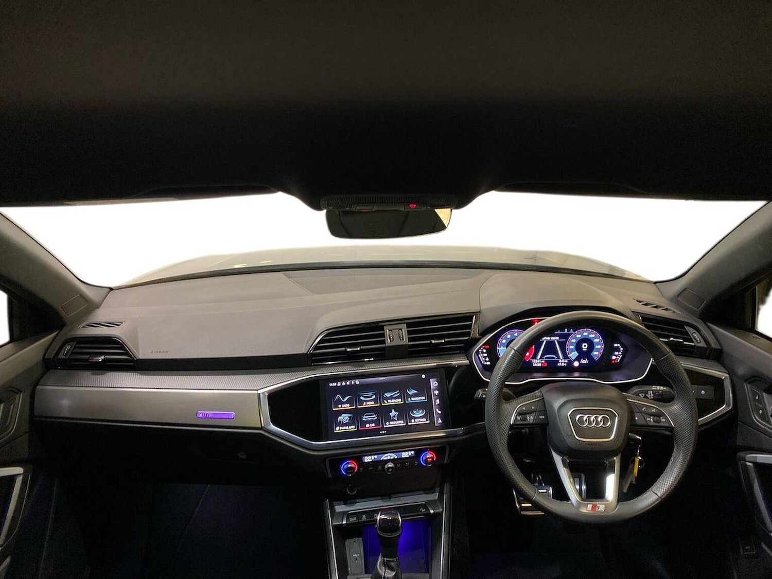 Used Audi Q3 2025 for sale - 76845234: Photo 8