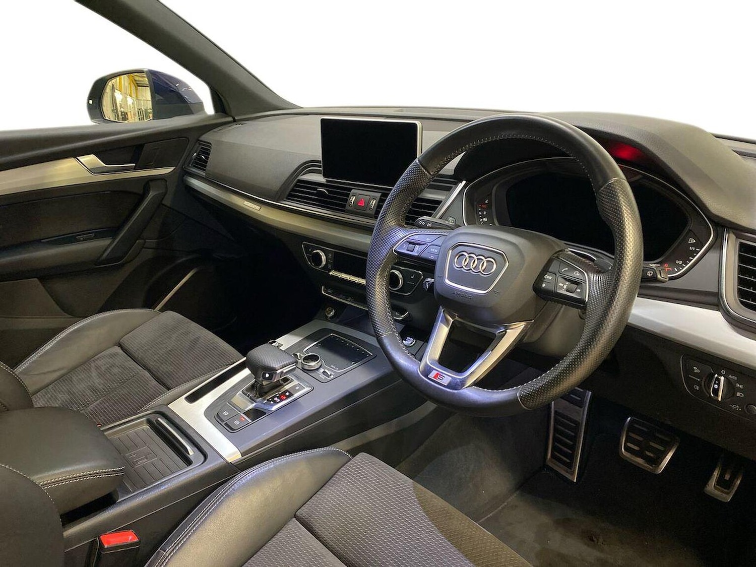Used Audi Q5 2017 for sale - 76706483: Photo 15