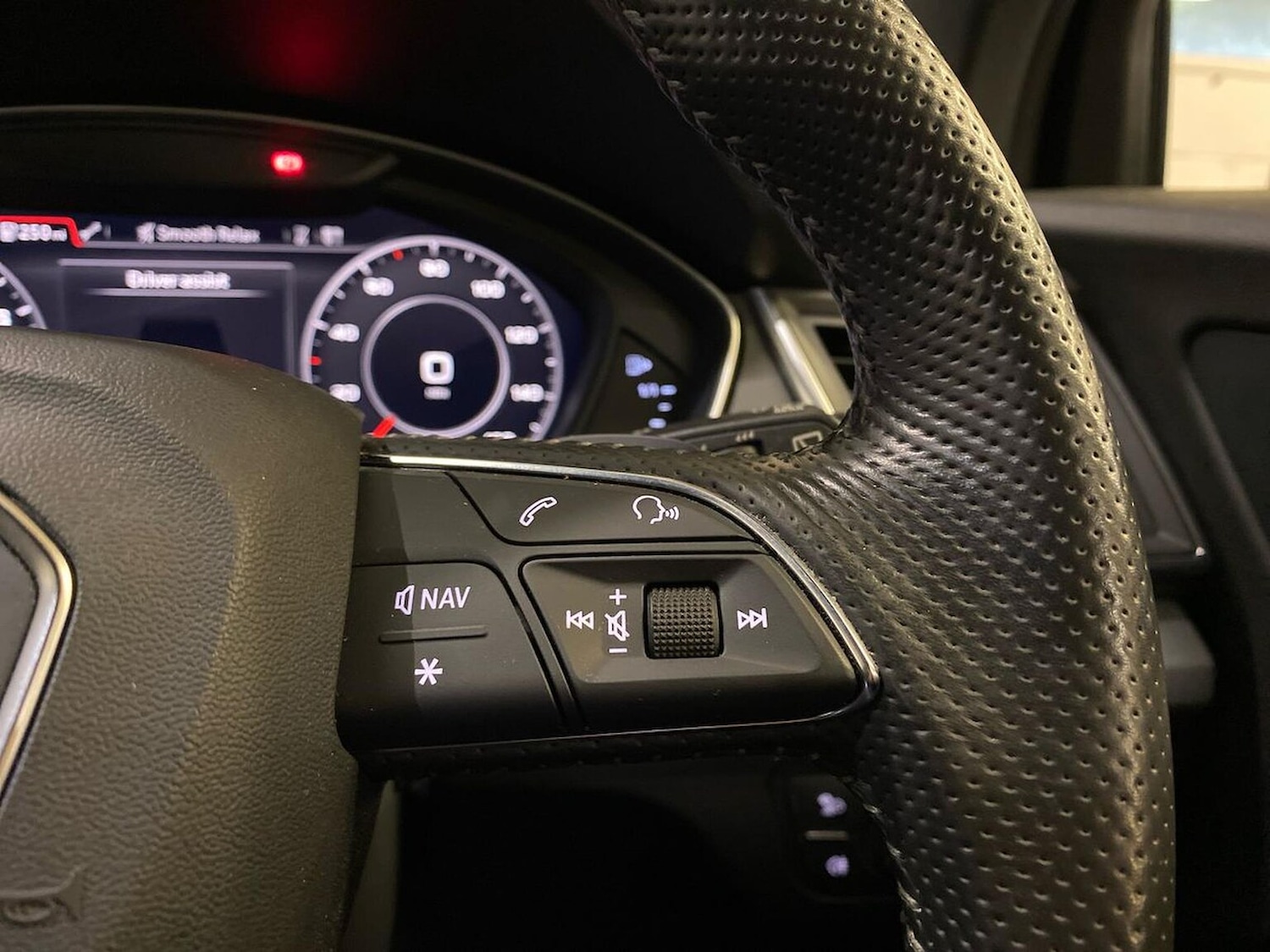 Used Audi Q5 2017 for sale - 76706483: Photo 27