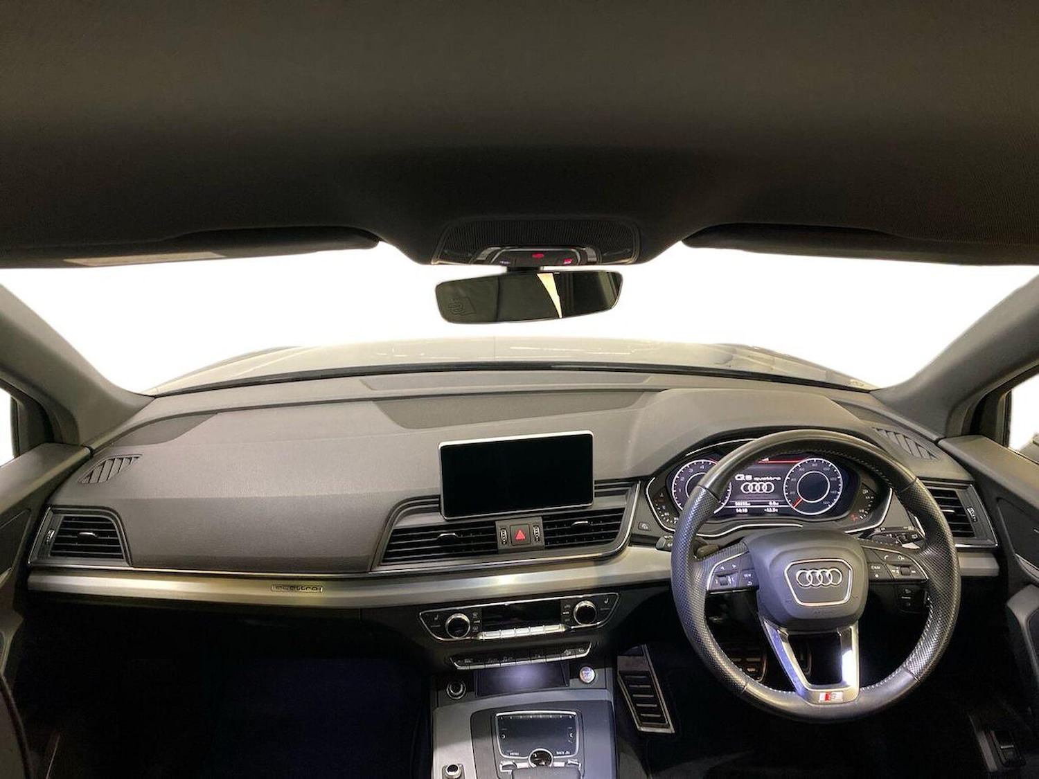 Used Audi Q5 2017 for sale - 76706483: Photo 8