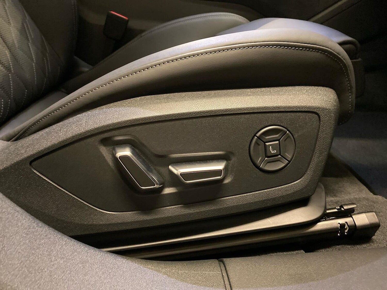 Used Audi A6 2025 for sale - 77033410: Photo 30