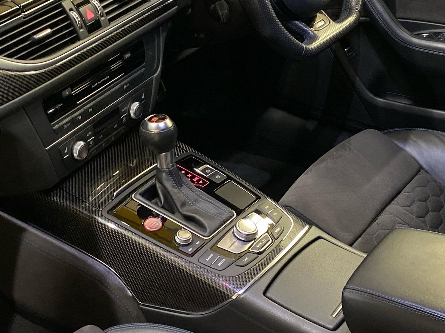 Used Audi RS6 2018 for sale - 76510662: Photo 13