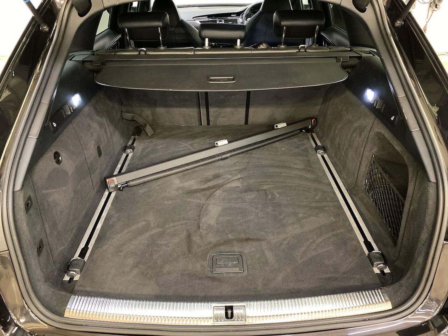 Used Audi RS6 2018 for sale - 76510662: Photo 17