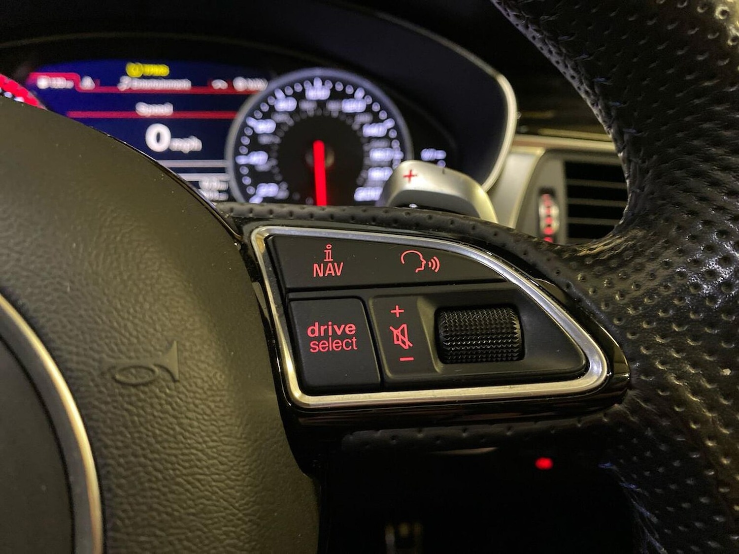 Used Audi RS6 2018 for sale - 76510662: Photo 27