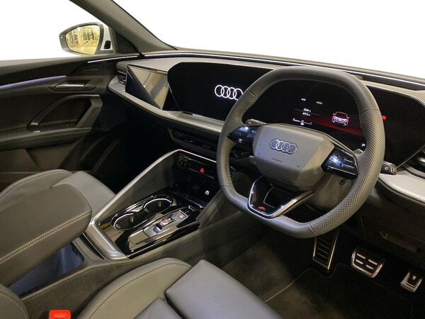 Used Audi Q5 2025 for sale - 75435649: Photo 15