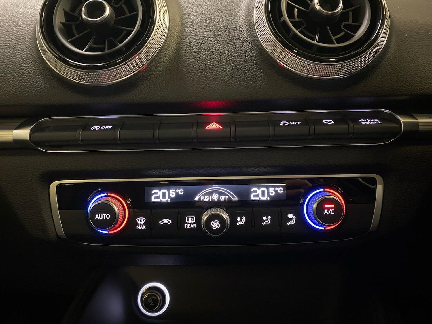 Used Audi A3 2017 for sale - 76455236: Photo 12