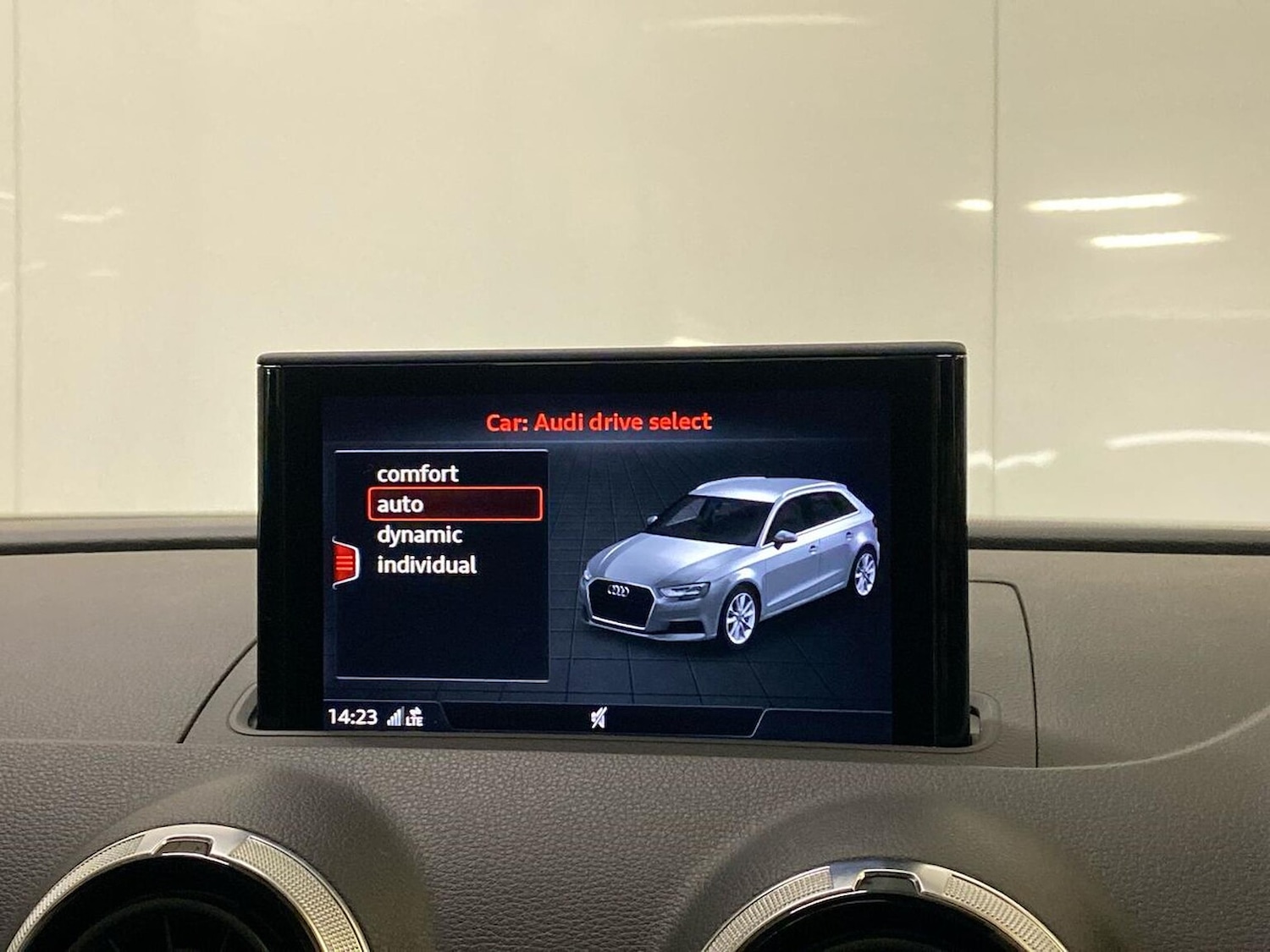 Used Audi A3 2017 for sale - 76455236: Photo 23