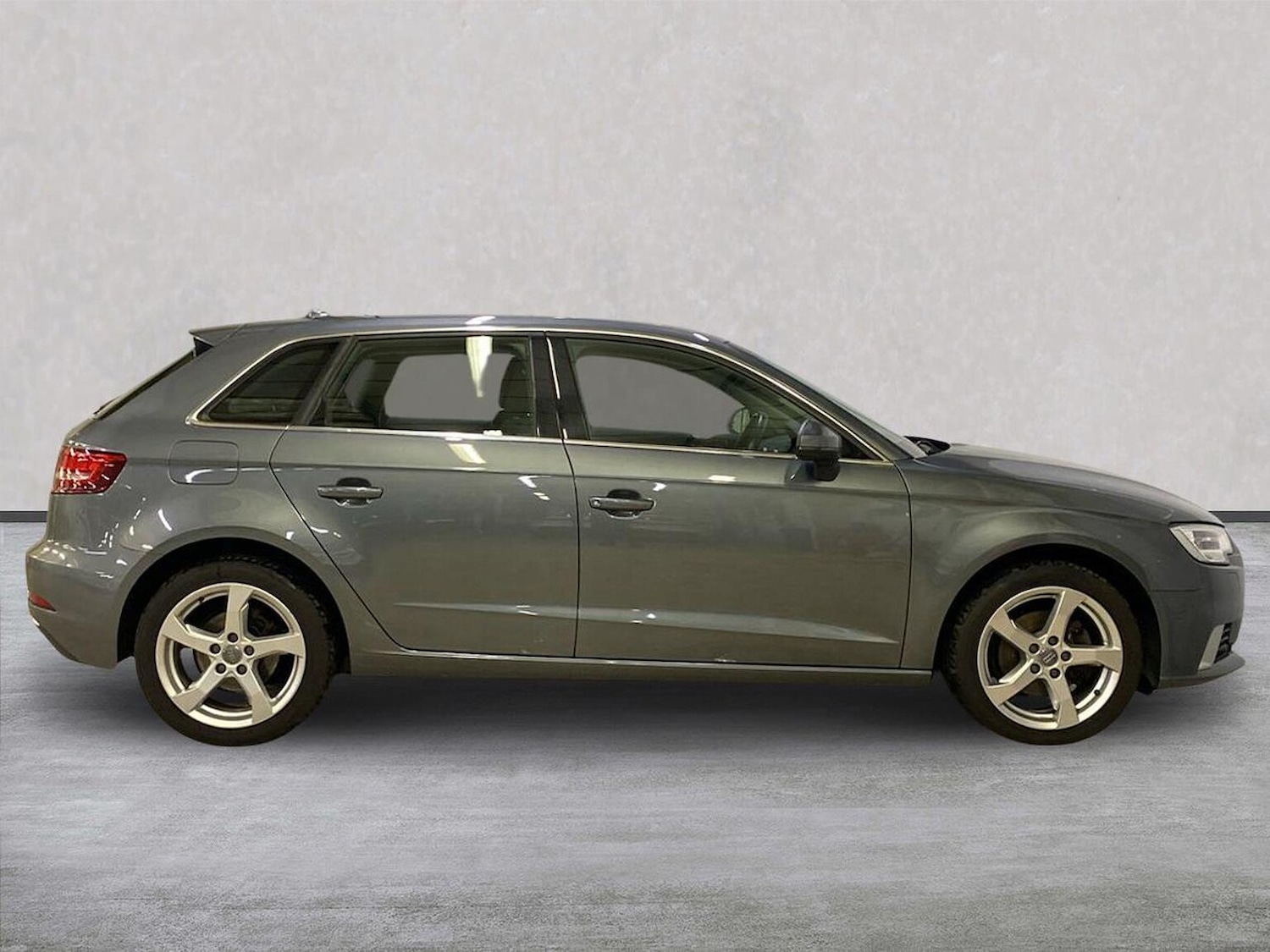 Used Audi A3 2017 for sale - 76455236: Photo 3