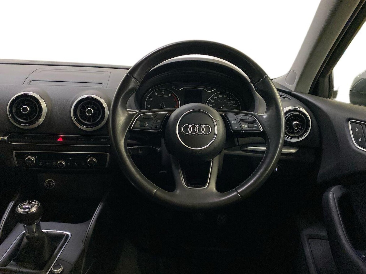 Used Audi A3 2017 for sale - 76455236: Photo 9