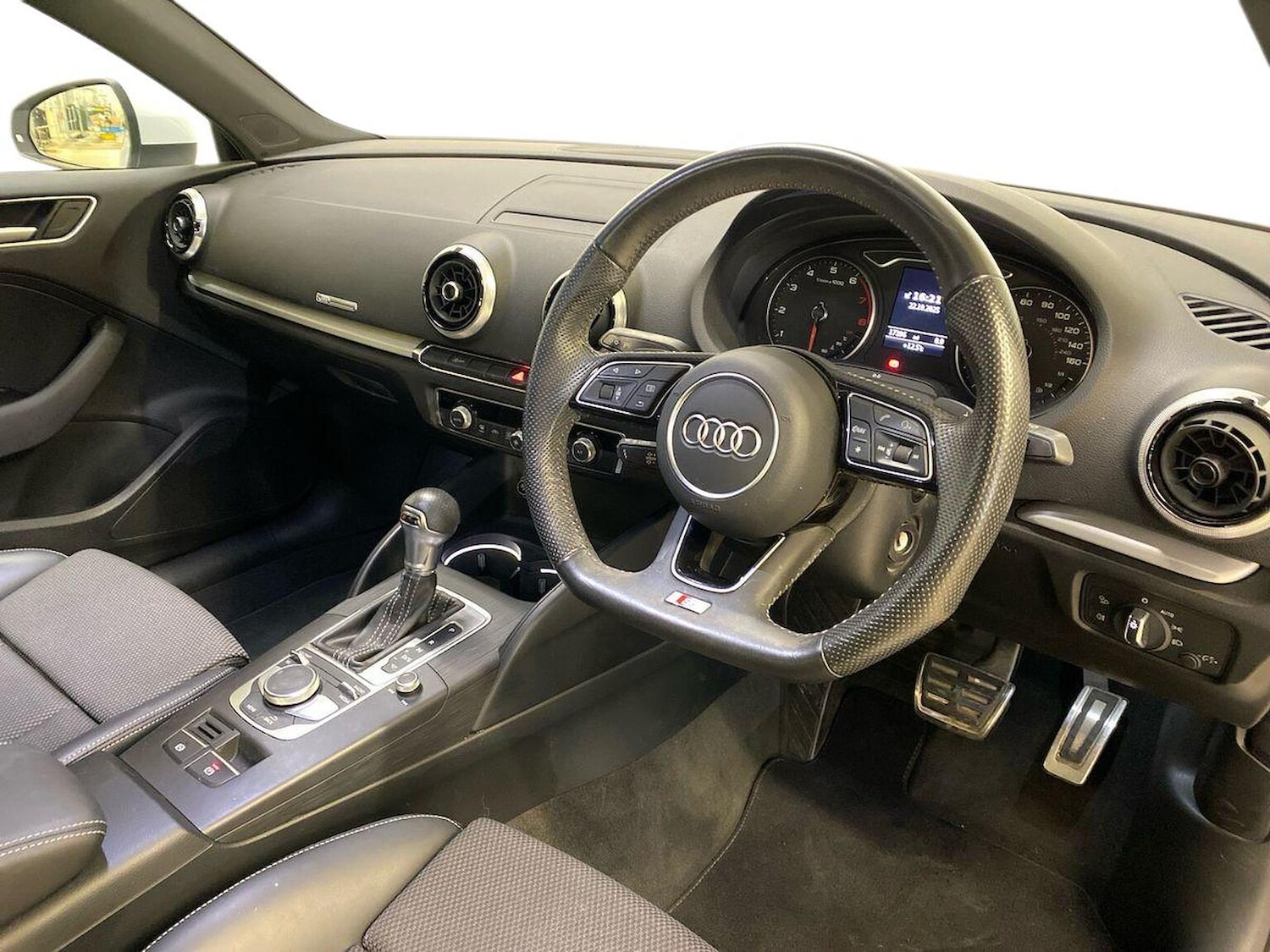 Used Audi A3 2019 for sale - 76353668: Photo 15