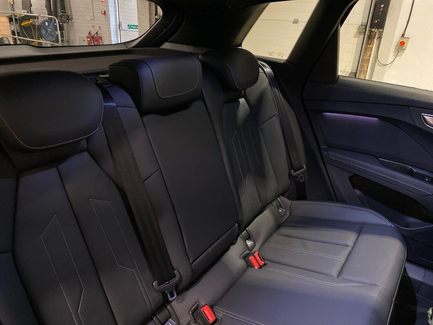 Used Audi Q4 e-tron 2026 for sale - 78169001: Photo 16