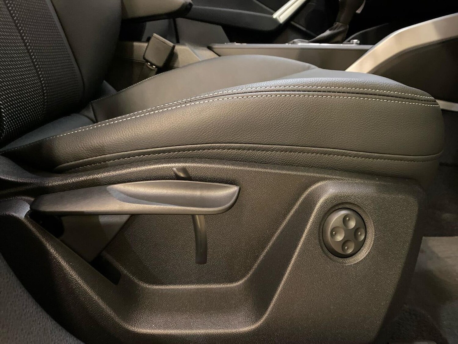 Used Audi Q2 2025 for sale - 76187128: Photo 30