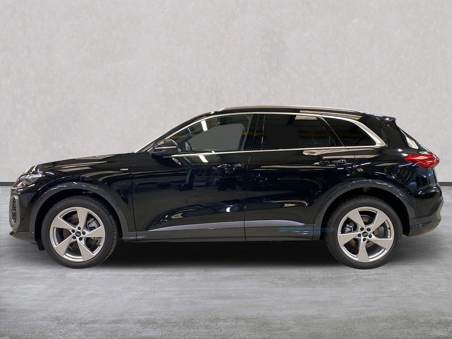 Used Audi Q5 2025 for sale - 76687367: Photo 19