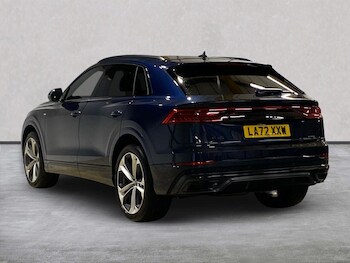 Used Audi Q8 2023 for sale - 78332427: Photo