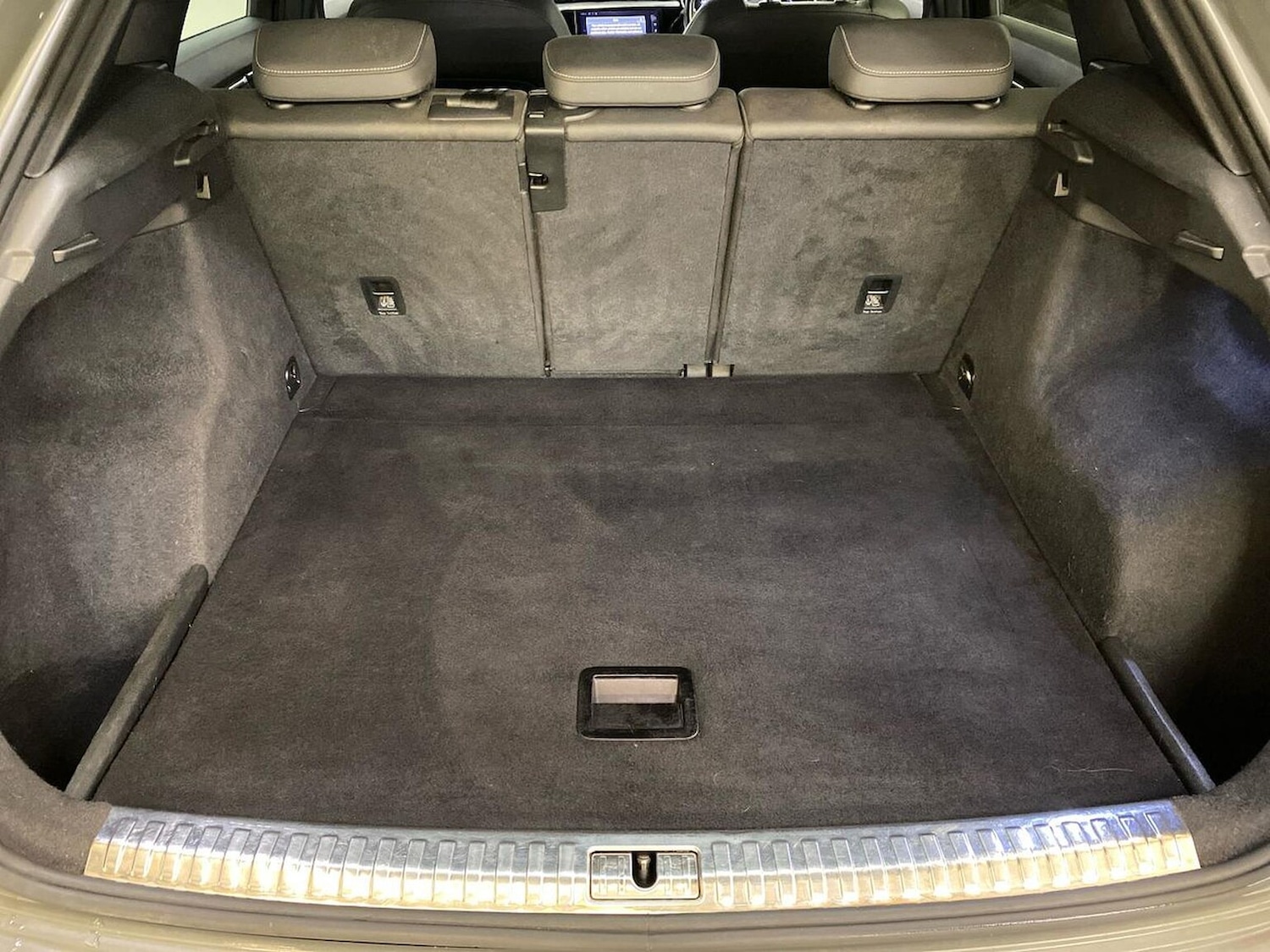 Used Audi Q3 2020 for sale - 76650188: Photo 17