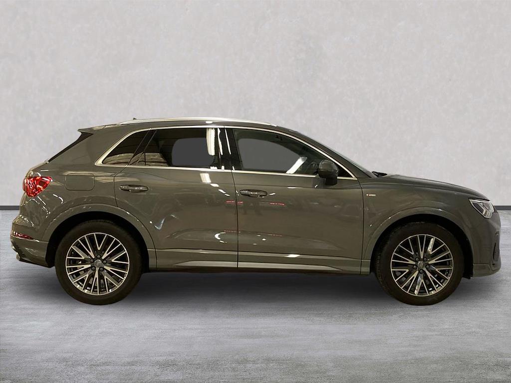 Used Audi Q3 2020 for sale - 76650188: Photo 3