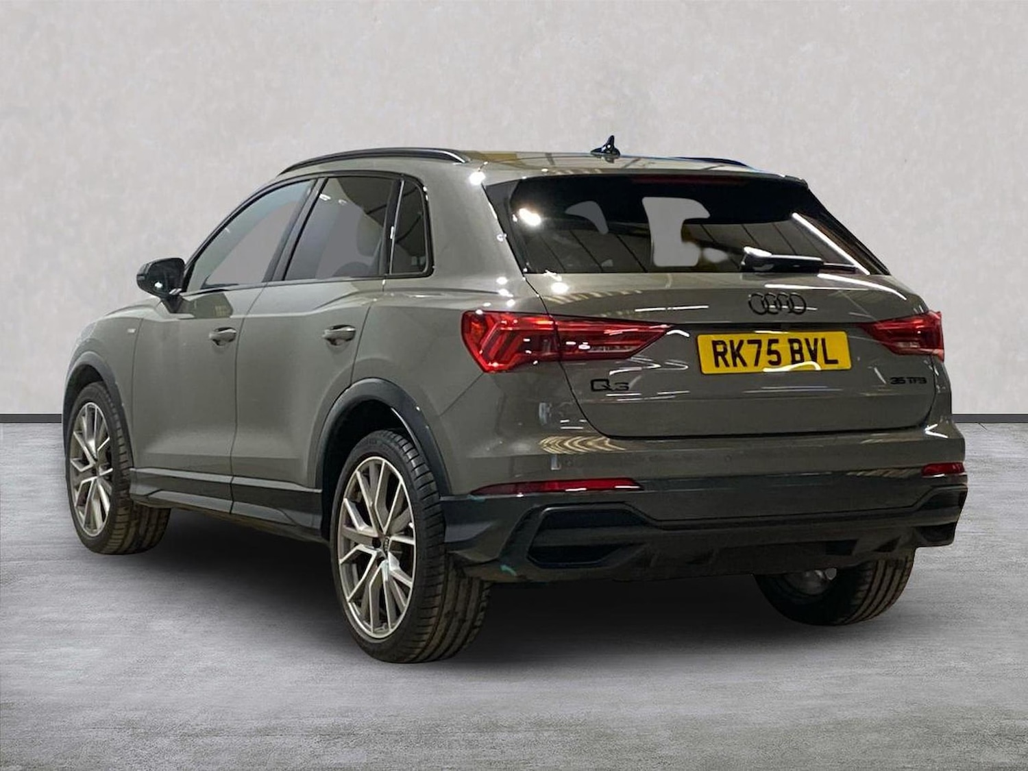 Used Audi Q3 2025 for sale - 78191245: Photo 2