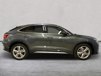 Used Audi Q3 2022 for sale - 75436253: Photo