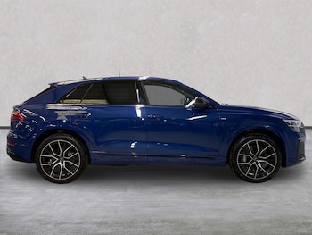 Used Audi Q8 2026 for sale - 79542804: Photo