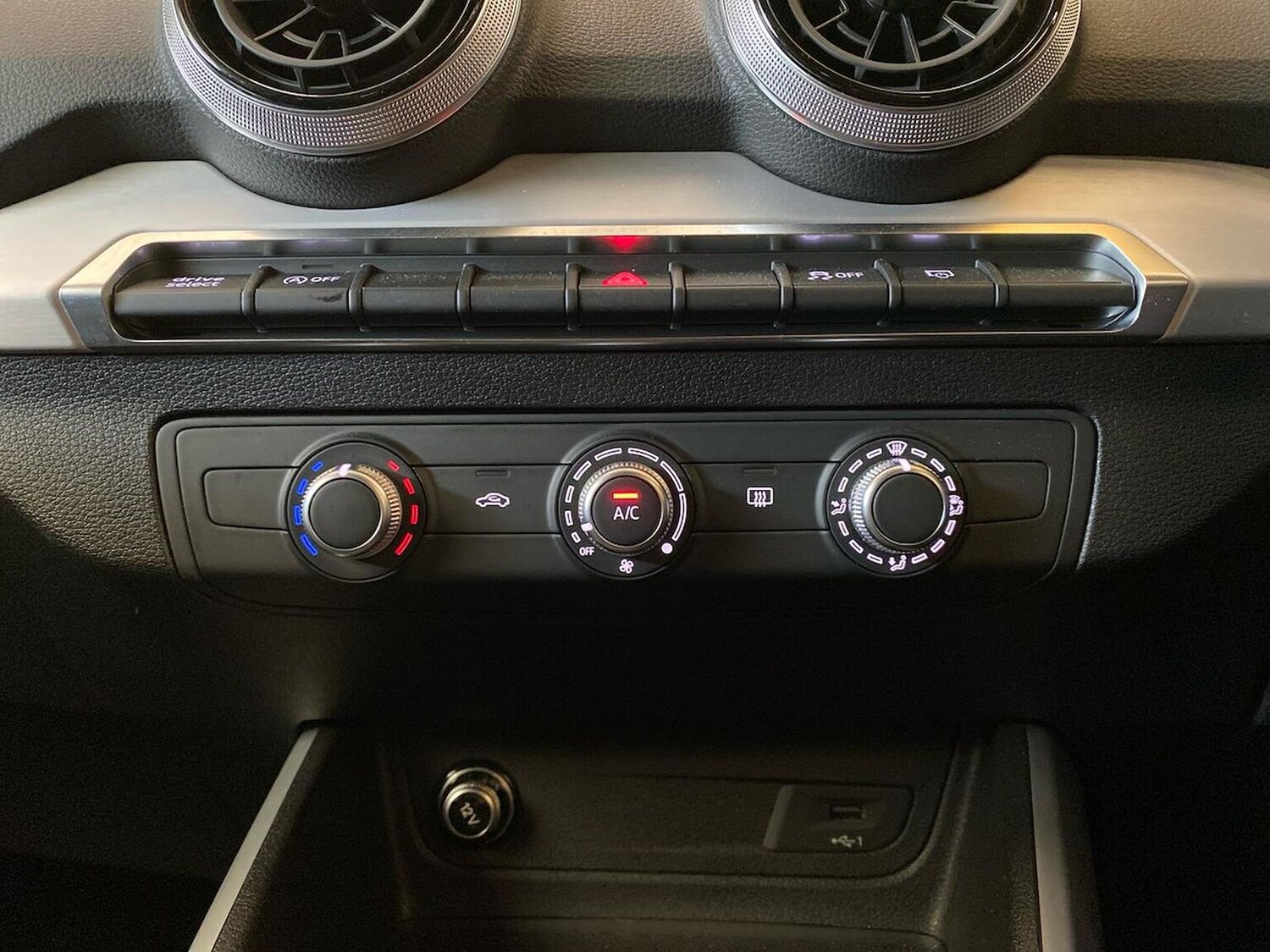 Used Audi Q2 2024 for sale - 76047794: Photo 12