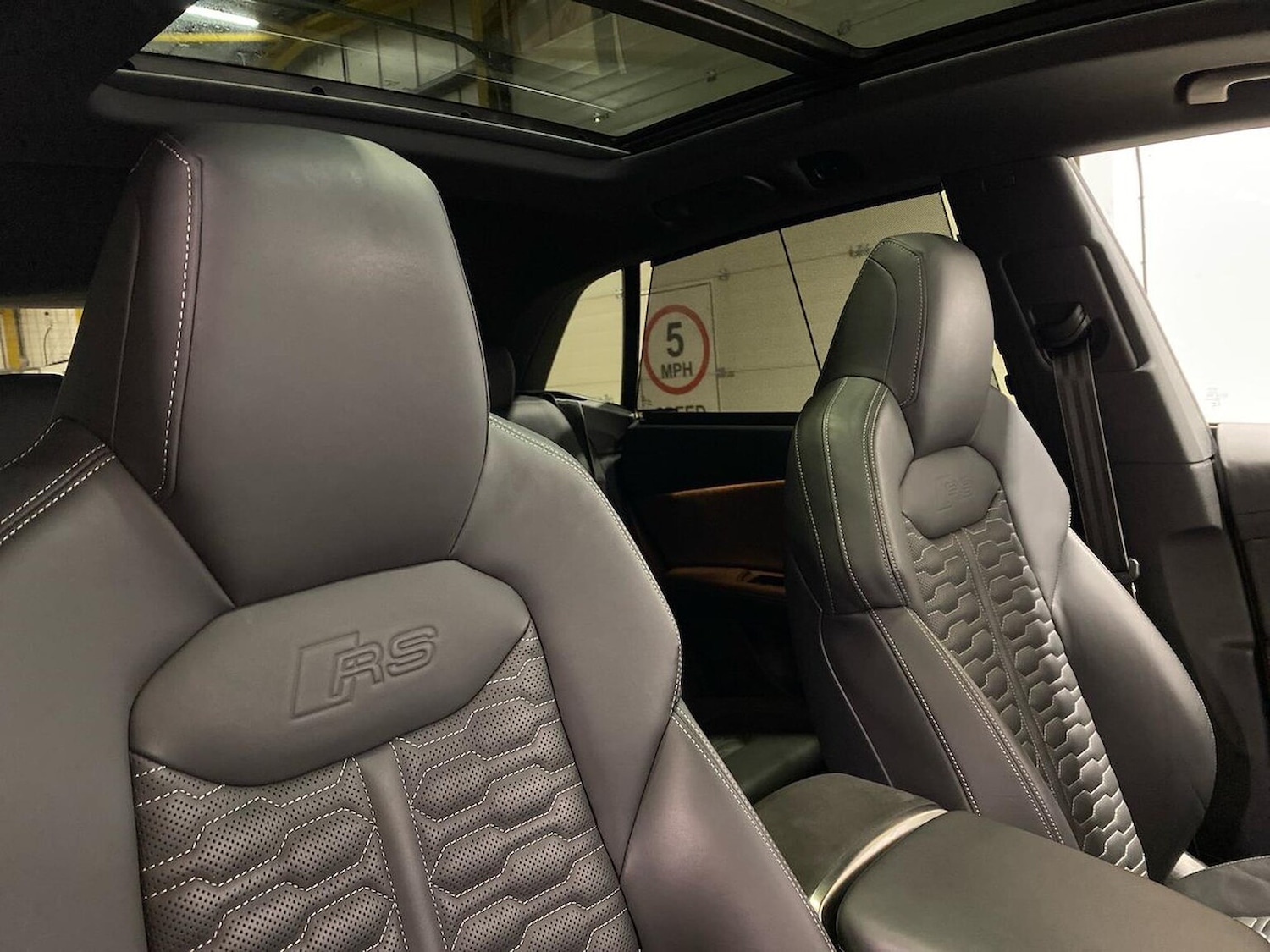 Used Audi RS Q8 2024 for sale - 77716533: Photo 14