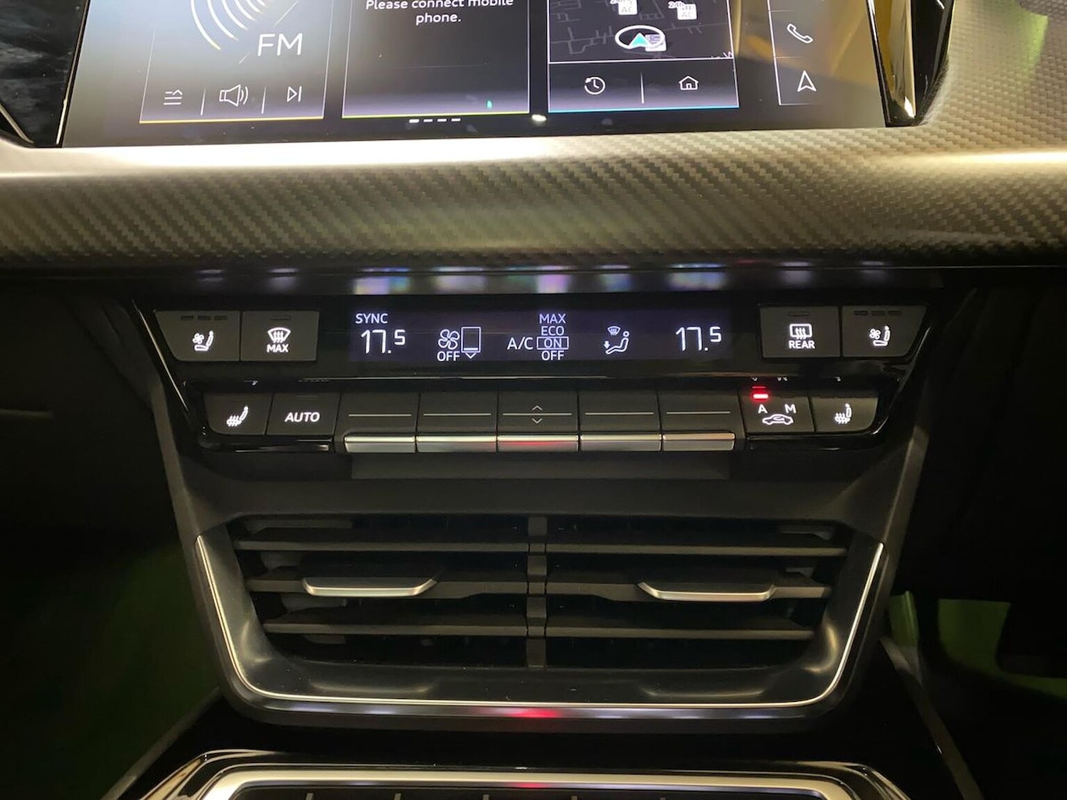 Used Audi e-tron GT 2023 for sale - 76541859: Photo 12