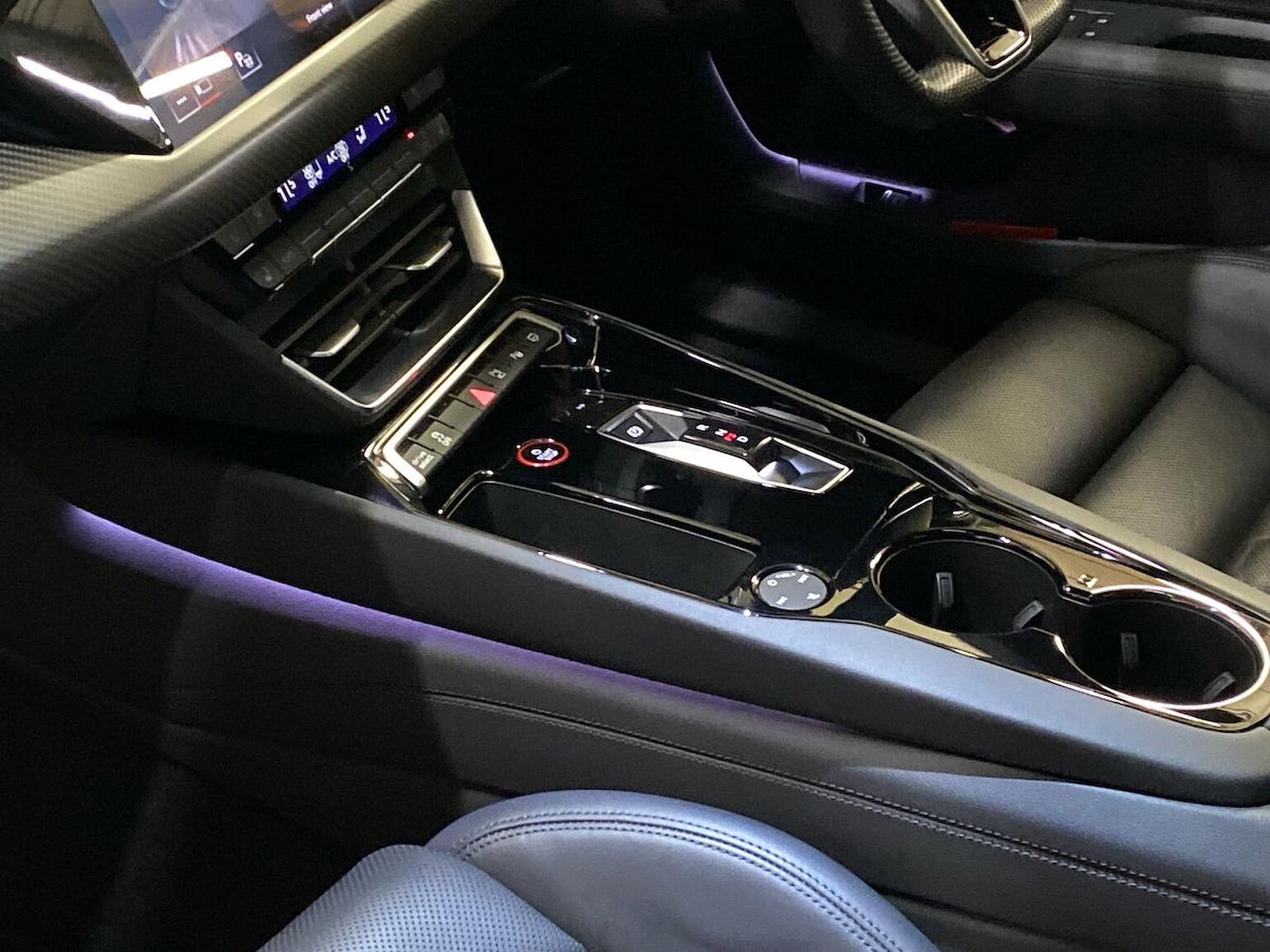 Used Audi e-tron GT 2023 for sale - 76541859: Photo 13