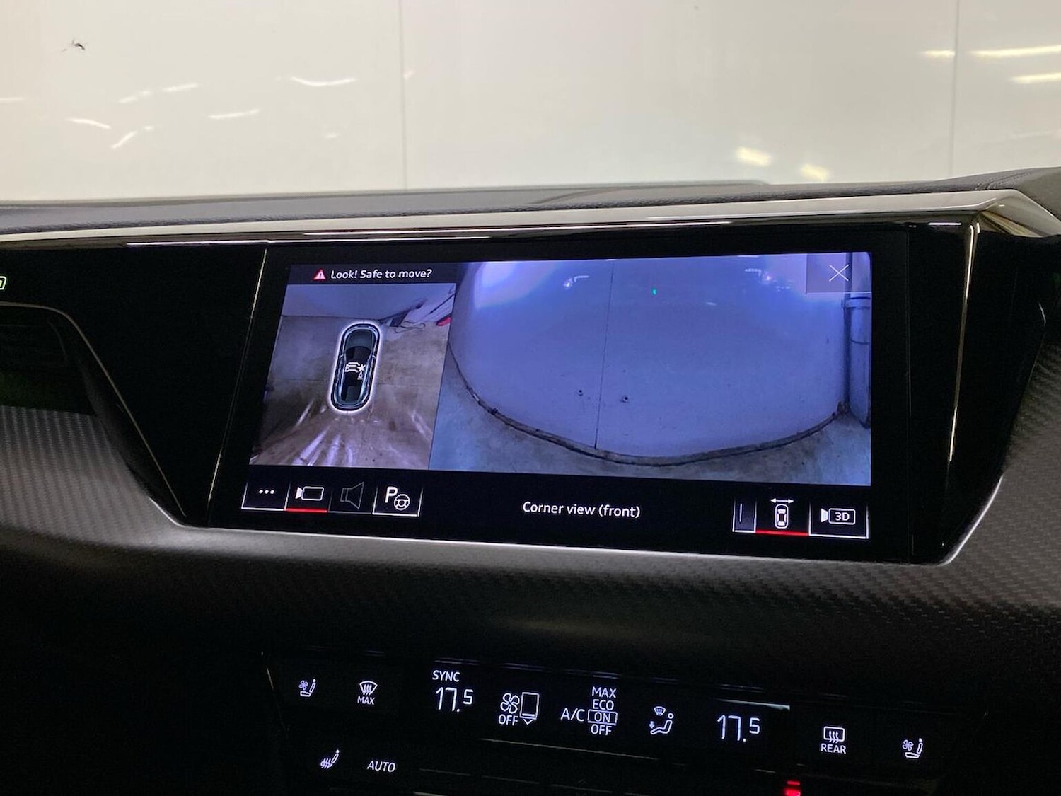 Used Audi e-tron GT 2023 for sale - 76541859: Photo 23