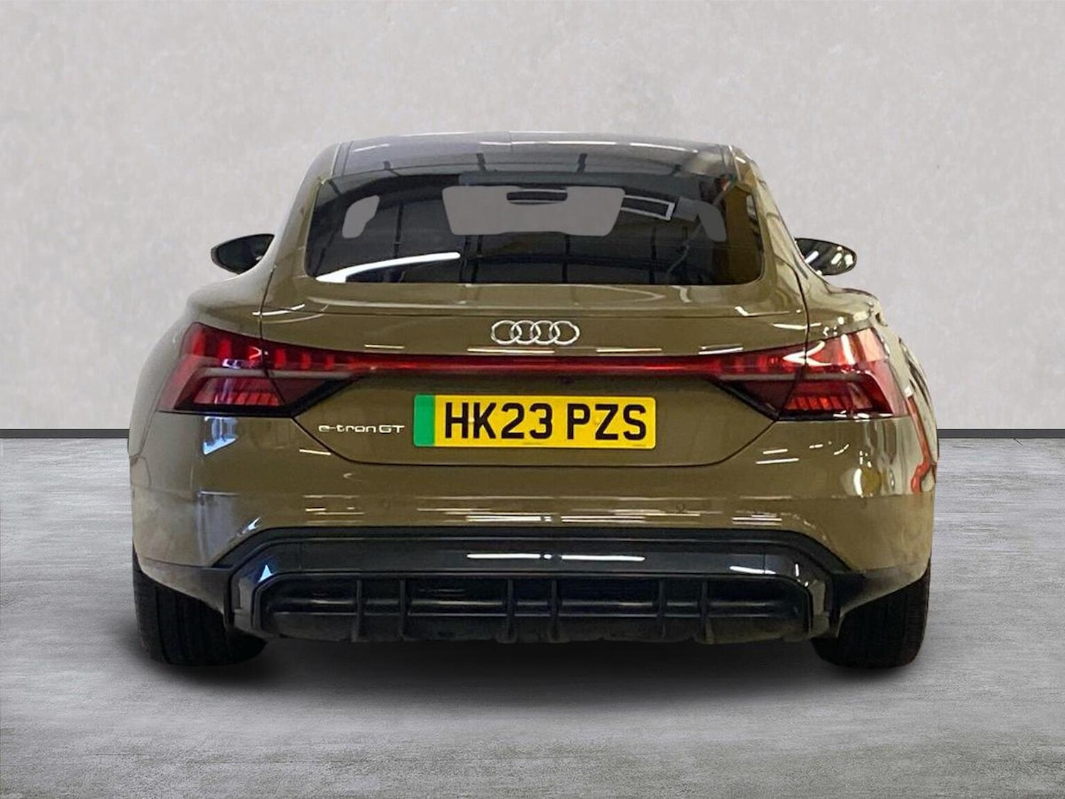 Used Audi e-tron GT 2023 for sale - 76541859: Photo 4