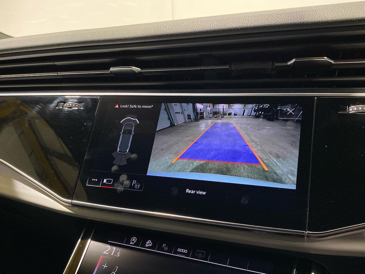 Used Audi Q7 2022 for sale - 78191318: Photo 25